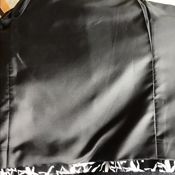 Stunning leather look jacket - Picture 10 of 11